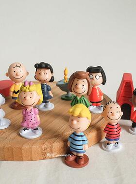 日系可爱卡通史努比套装12个创意房间装饰卧室摆件摆拍道具礼物