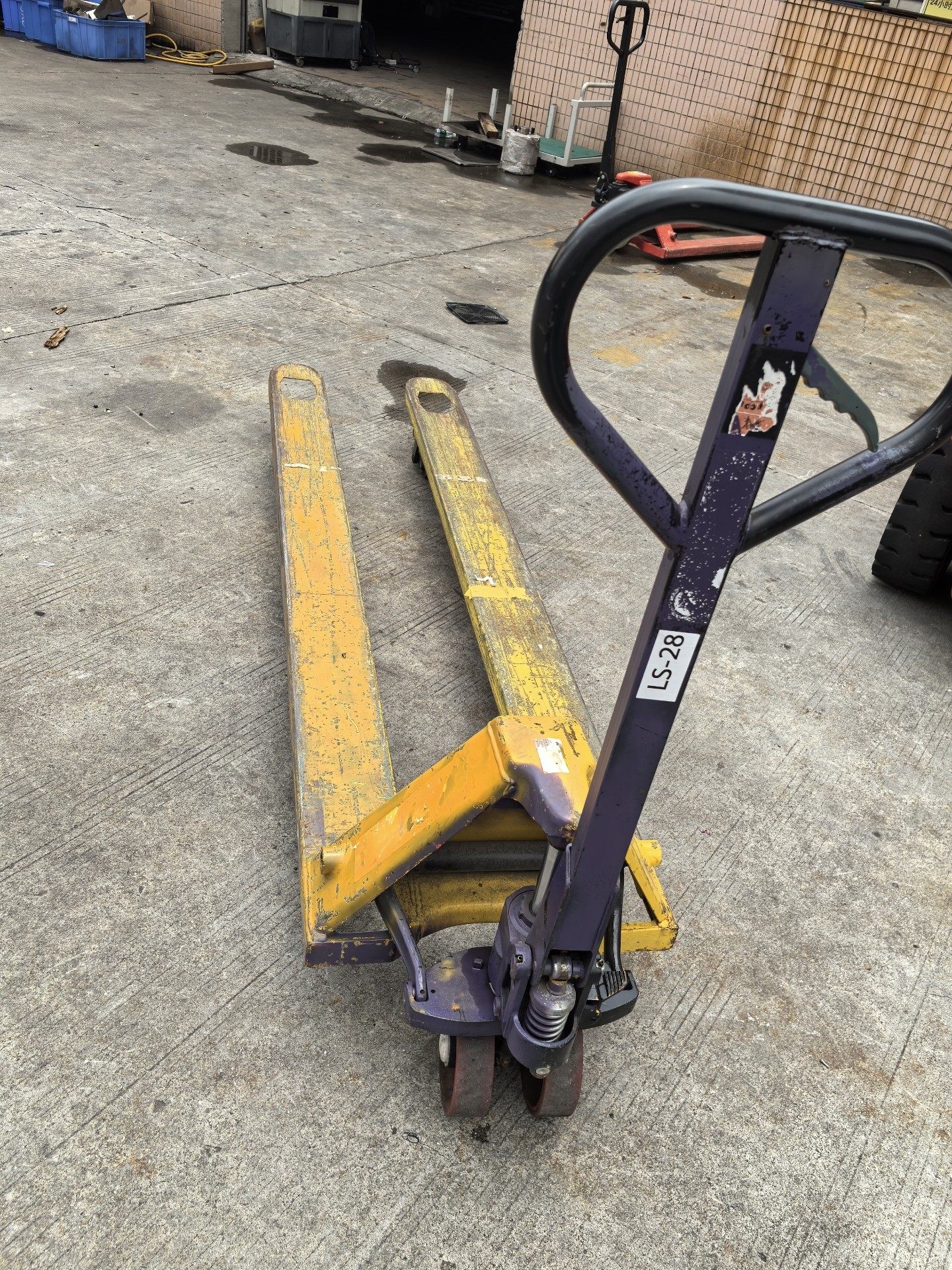 叉车手动液压搬运车3吨加长托盘装卸车手推地牛小型拖车   长