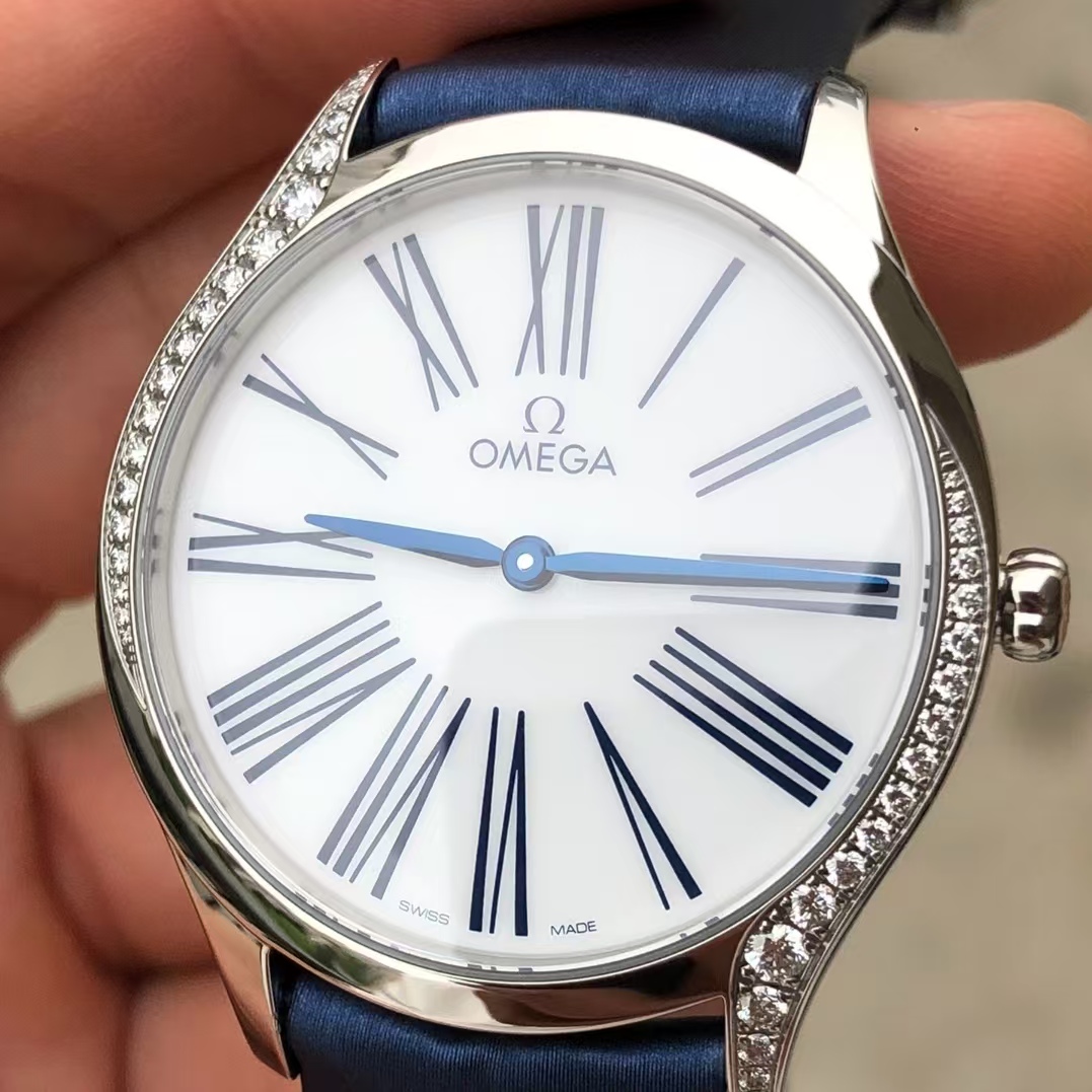 99新全套36mm欧米茄碟飞名典原钻428.17.36.60.04.00石英女表正品