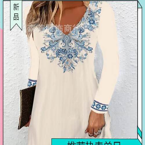 Printed long sleeved collar dress 印花长袖领连衣裙