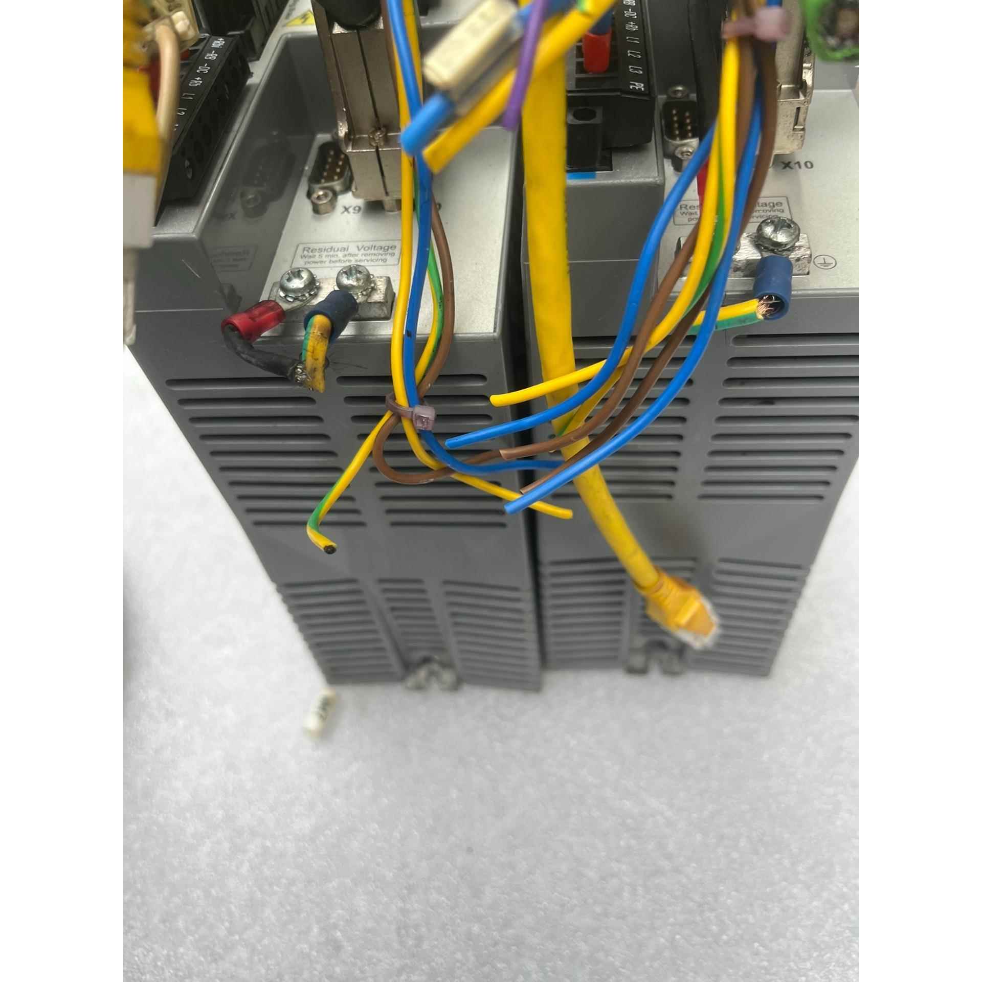 科尔摩根AKD-P01206-NBEC-0000驱动器，议价