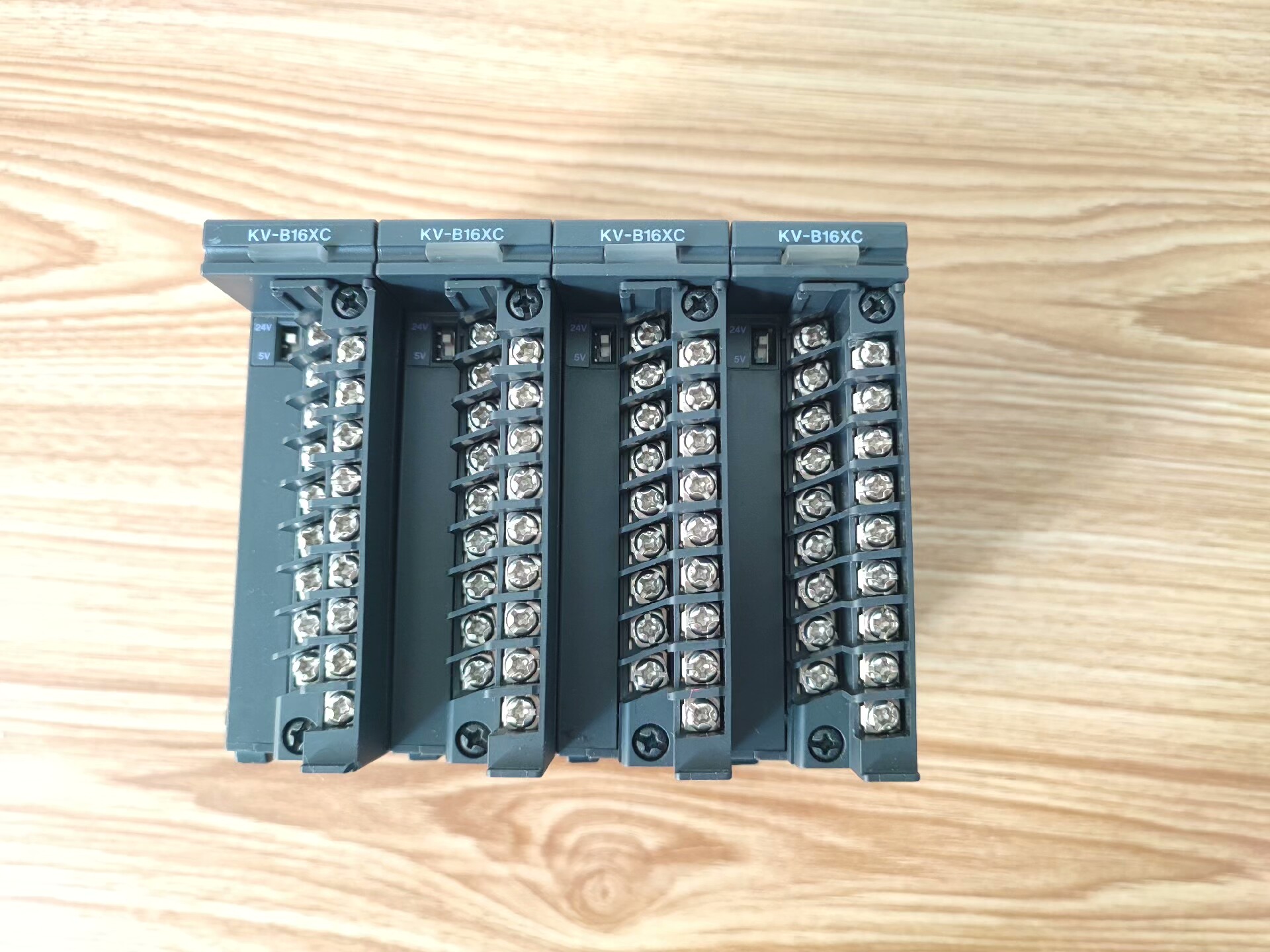 基恩士扩展，KV-B16XC，4台，280元/台