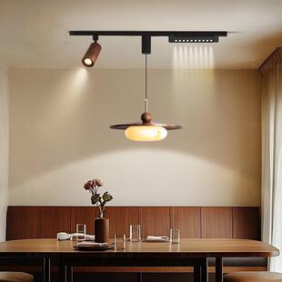 2025新款中古风餐厅吊灯长条轨道射灯格栅灯设计师创意艺术吧台灯