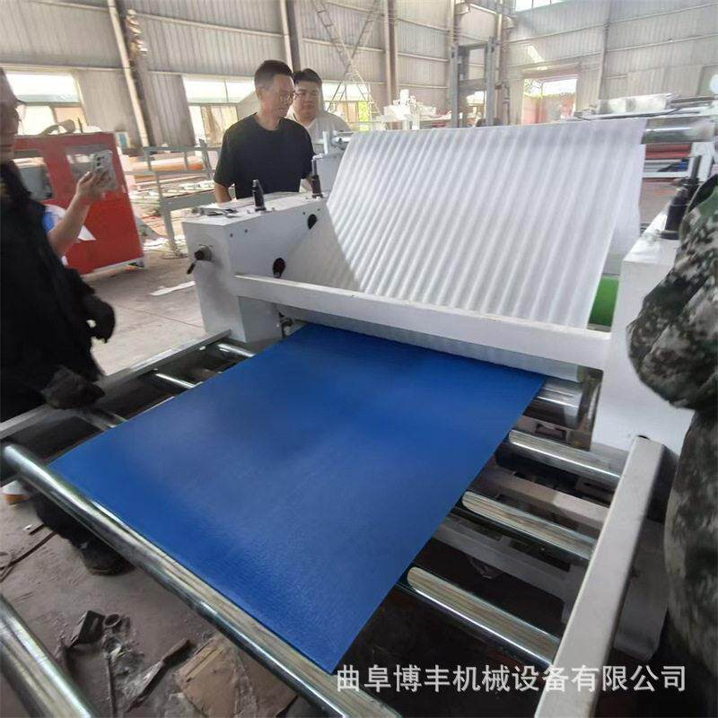 周转箱防撞板材覆膜机pp塑料中空板珍珠棉复合机热熔胶涂胶机