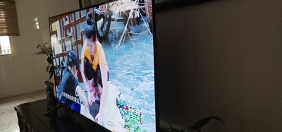 长虹55A8U好还是长虹 55A8U好，具体配置体验区别在哪里？