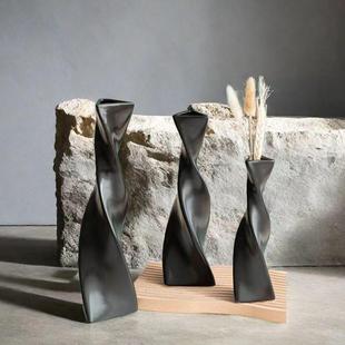 扭转细高陶瓷黑白花瓶北欧旋转干花花器简约电视柜玄关开放格摆件