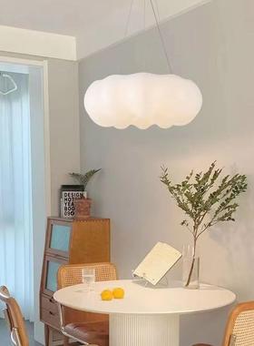 卧室灯云吸顶灯南灯简约现朵代男孩女瓜孩公主工儿86387童房灯具