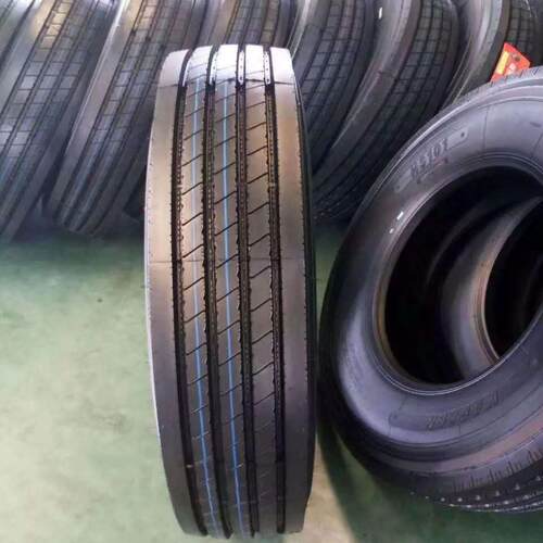 295/80R22.5 315/80R22.5 11/12R22.5真空卡车货车全钢轮胎厂家