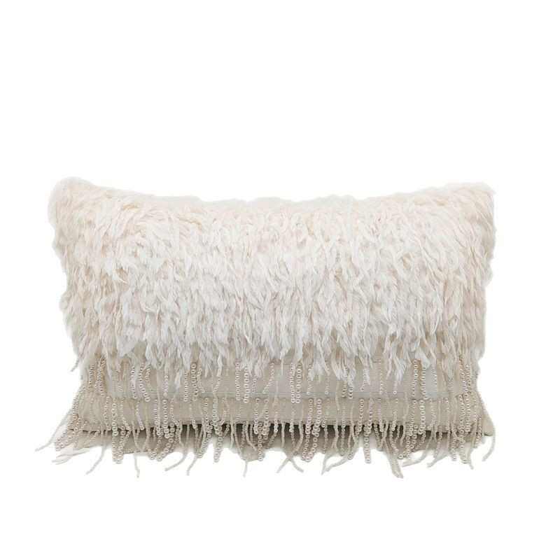 欧式轻奢高级感手工珍珠白色羽毛抱枕酒店沙发软装靠垫女神腰靠枕