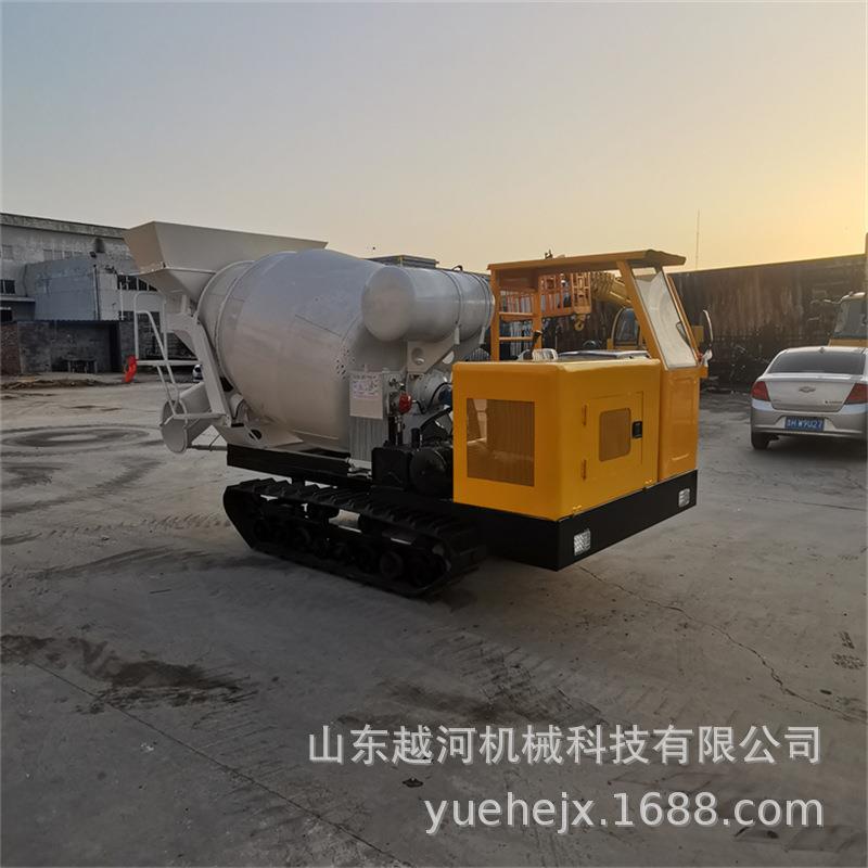 履带土罐车建筑工地商混水泥罐液压正反旋转卸料混凝土罐车