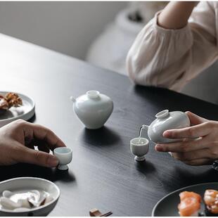 陶瓷小酌酒具套装一壶一杯酱香型一人饮专用家用酒器高脚酒杯酒壶
