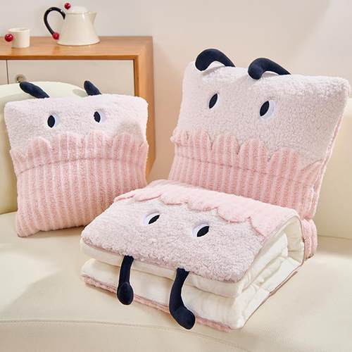 多功能折叠牛奶绒抱枕被子两用午睡靠垫枕头二合一加厚绒毯车载内