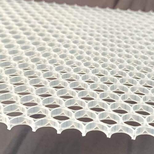 钢pp蜂窝芯厢式货车强度高合板塑蜂窝玻璃复复合板厂家OLF料现货