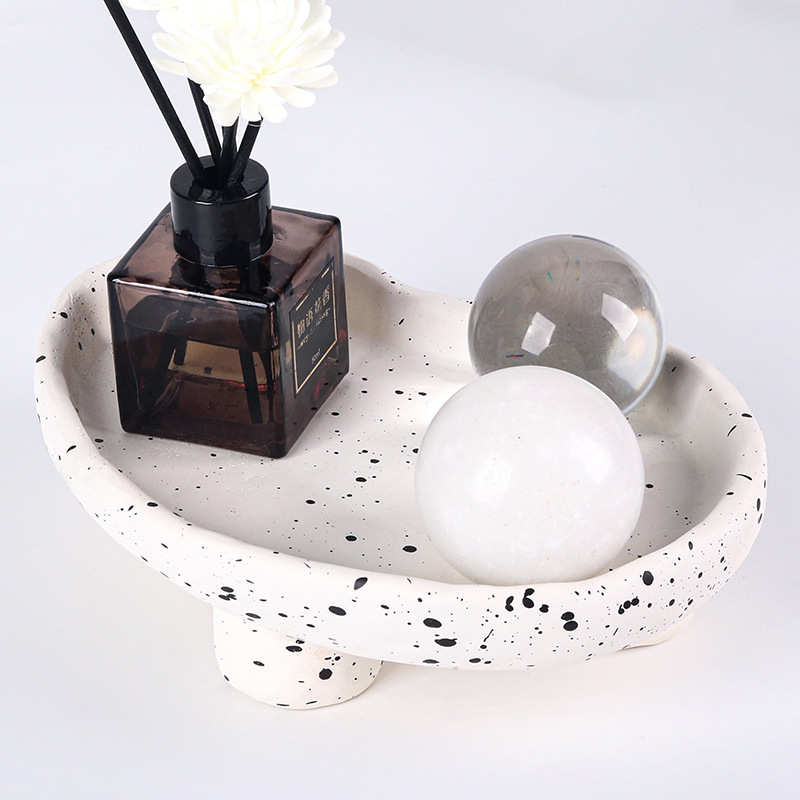 创意北欧简约豆豆三脚托盘ins风家居装饰玄关香薰饰品收纳盘摆件