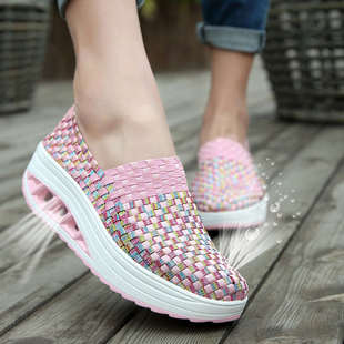 秋季新款运动休闲鞋子女鞋手工编织摇摇鞋女透气网鞋厚底松糕单鞋