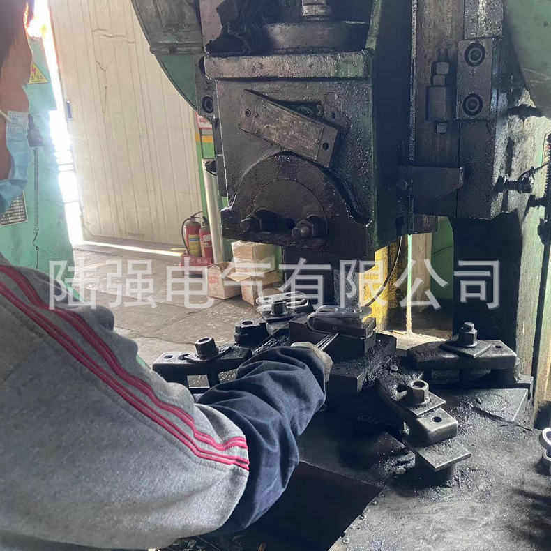 热镀锌Z-7直角挂板 金具电力直角挂板 平行连接铁附件直角挂板,五金/工具,组合件和连接副,淘宝优惠券,粉丝福利购,淘宝优惠卷