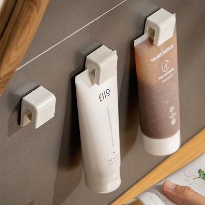 Wall-mounted toothpaste holder without drilling, suitable fo