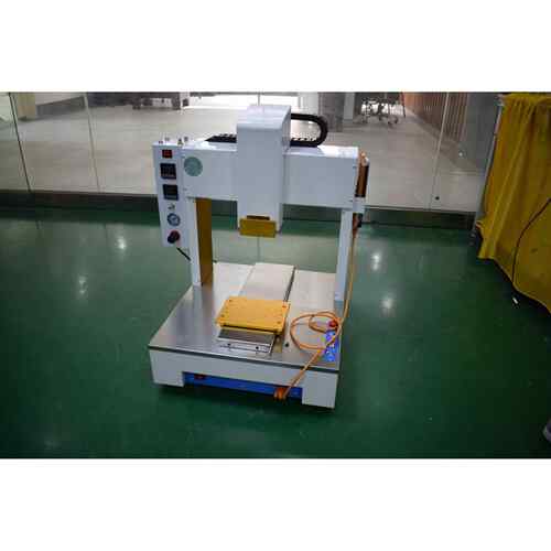 电路板喷三防漆三轴点胶机黄胶pcb板喷胶机扬声器全自动滴胶机
