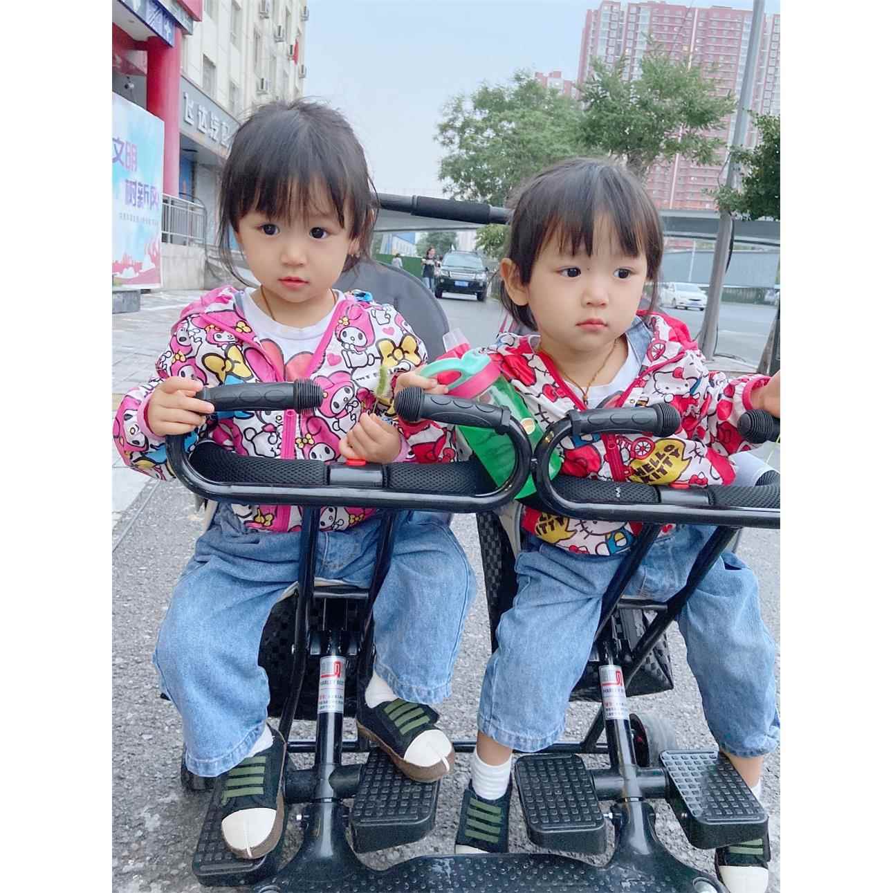 堡讯双胞胎溜娃神器双人推车轻便折叠婴儿小孩可坐躺宝宝双胞盖布
