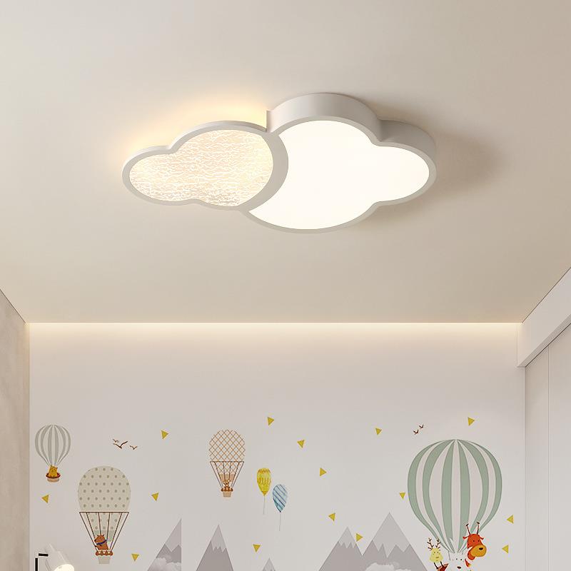 可爱卡通云朵吸顶灯现代简约创意奶油风儿童房卧室书房睡房灯具