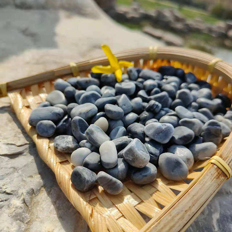灰色小石子石子卵石灰色灰色庭院 用造景铺路绿化用现货供应