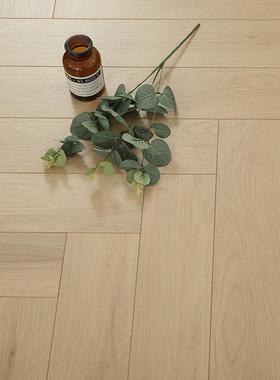 强OQT化复环合木地板1mm术艺人字拼灰色黄橡木纹原木色奶油风保锁