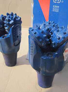 直径152mm三牙轮钻头 6寸IADC517/537镶齿牙轮钻头价格