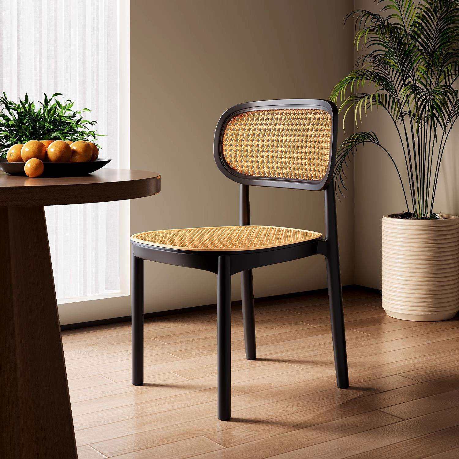 家用塑料餐椅可叠放藤编椅子复古餐桌椅户外透气凳子靠背中古藤椅