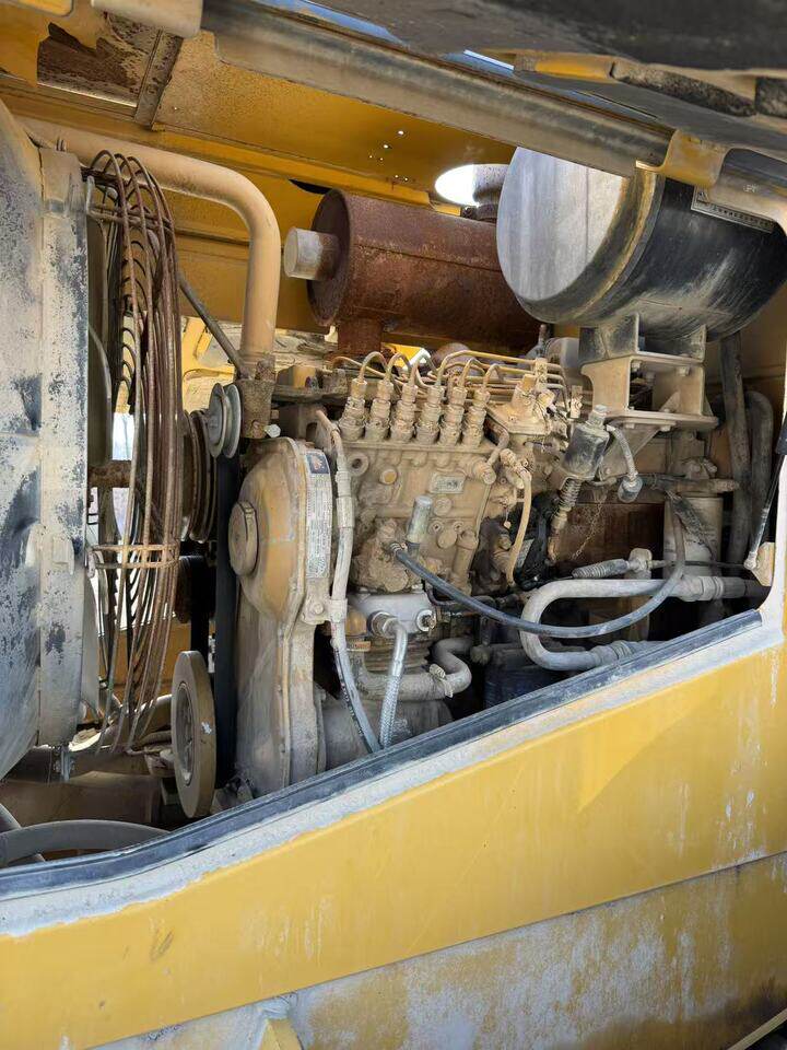 4月2日郑州工程机械设备徐工LW500装载机一辆网络拍卖公告