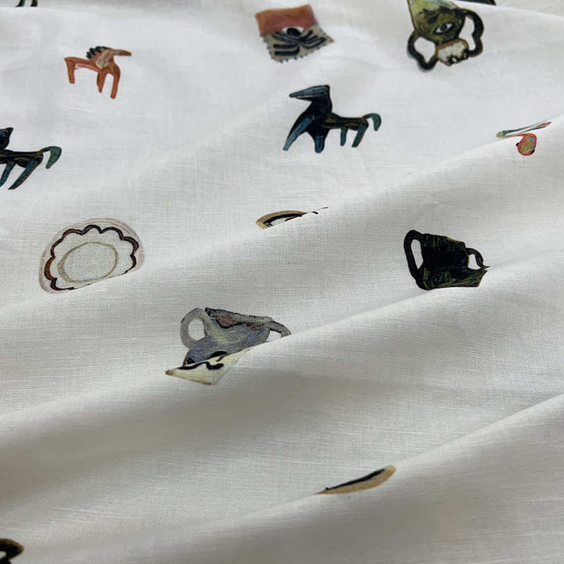 23春夏时尚亚麻棉混纺印花面料 女装服装动物物品图案高定布面料