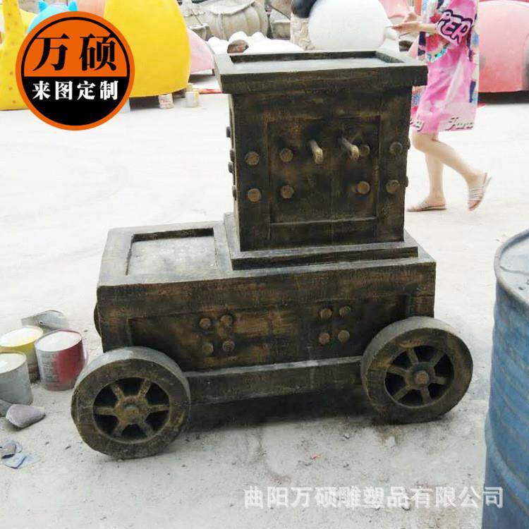 小车雕塑广场公园步行街玻璃钢雕塑 古战车雕塑 玻璃钢雕塑摆件