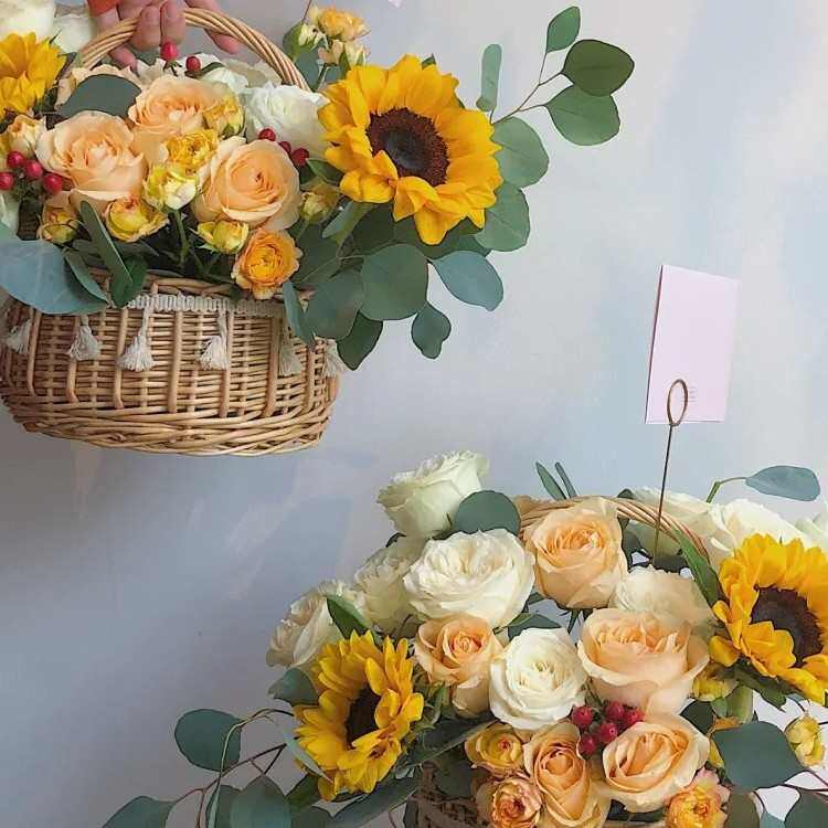 手提花蓝鲜花插花花艺藤编编织柳编婚礼花童拍照道具水果野餐篮子
