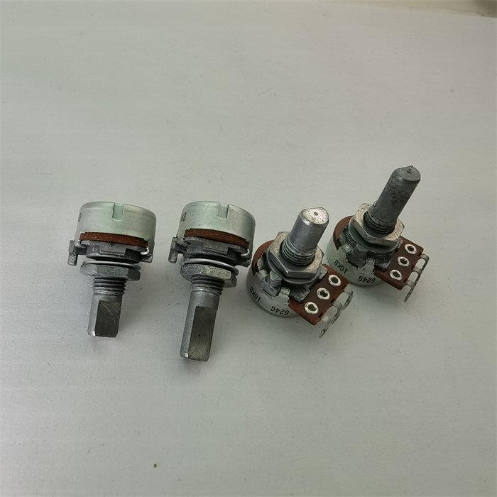 ALPS RK1631110TZV 16型单联电位器 B10K 孔脚 柄15MM 20MMF 10KB