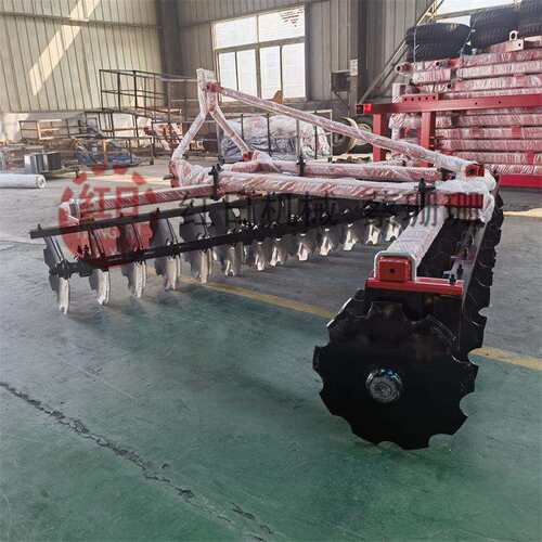 出口各种型号圆盘耙农机具轻耙液压牵引四轮拖拉机带悬挂式轻耙