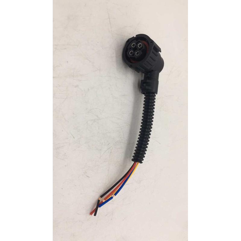 适用于陕汽德龙新M3000X3000电子里程表传感器车速传感器原厂配件
