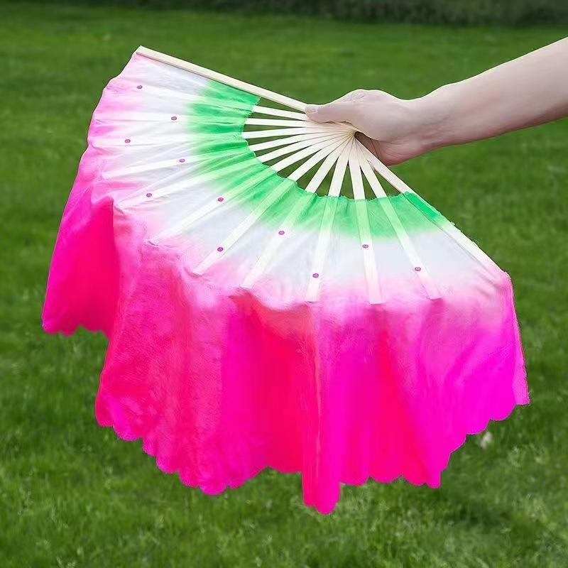 广场舞扭秧歌舞蹈舞蹈扇子竹雕