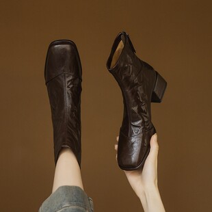 Vanvilla法式 意大利 René 真皮后拉链瘦瘦靴 穿搭?粗跟4.5cm