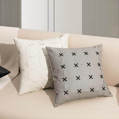 新款直销北欧轻奢PU抱枕客厅沙发高档皮靠枕编织条纹格子靠垫抱枕