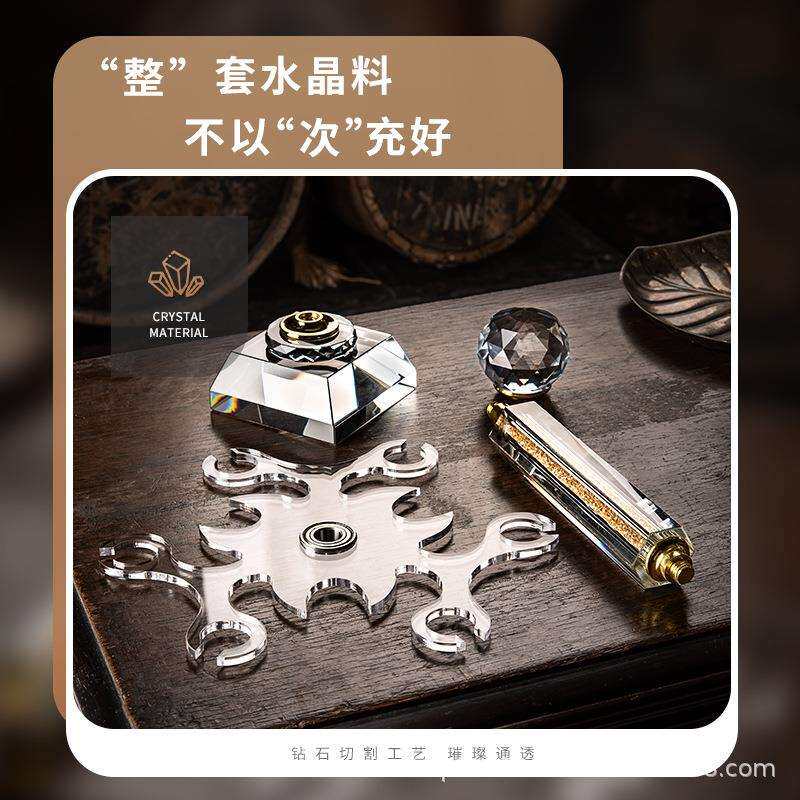 一套家用水晶红酒杯架创意客厅摆件高脚杯倒挂悬挂收纳架子轻奢风