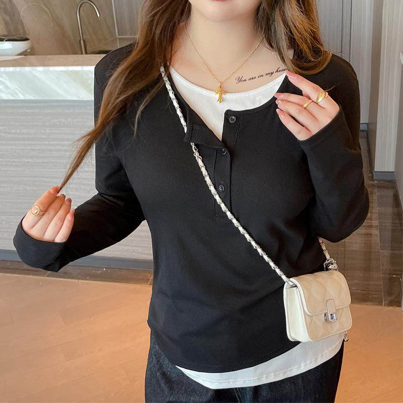 大码春秋季假两件长袖正肩t恤女内搭打底衫宽松可外穿设计感上衣