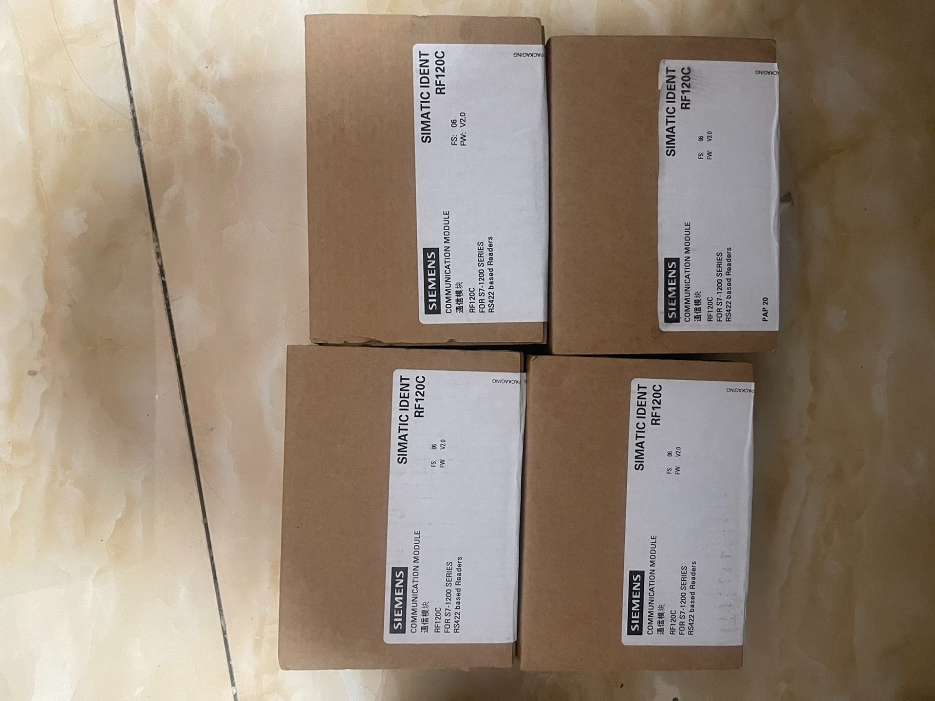 西门子S7-1200 6GT2002-0LA00，实图拍摄，