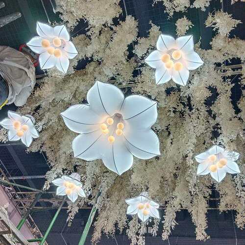 爆款新款婚庆牵牛花路引灯室内场景主体布置婚庆装饰浪漫灯光氛围