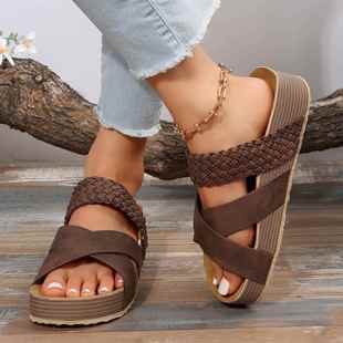 休闲凉拖平底一字交叉凉鞋 tassel women shoes sandals flat 大码