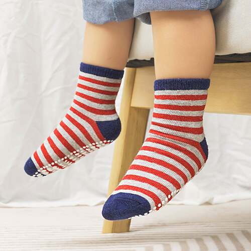 M 59621 Colorful Stripe Cotton Socks 彩色条纹棉袜
