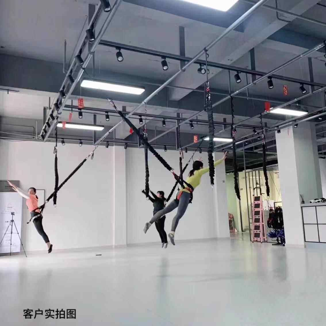 新款直销室内瑜伽5D瑜伽活力带室内蹦极绳旋转飞天舞带空中瑜伽弹