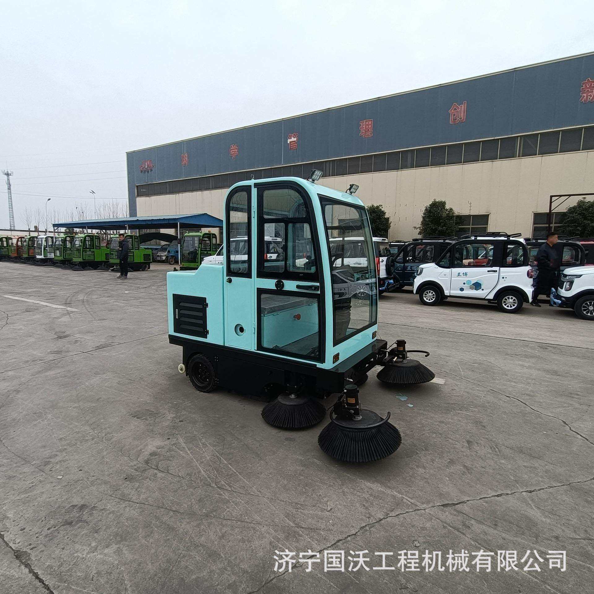 小型电动清扫车5刷扫地机视频环卫清扫车图片