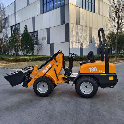 出口土耳其HT180座驾式装载机 农用砂石铲土运输车 小型装载机