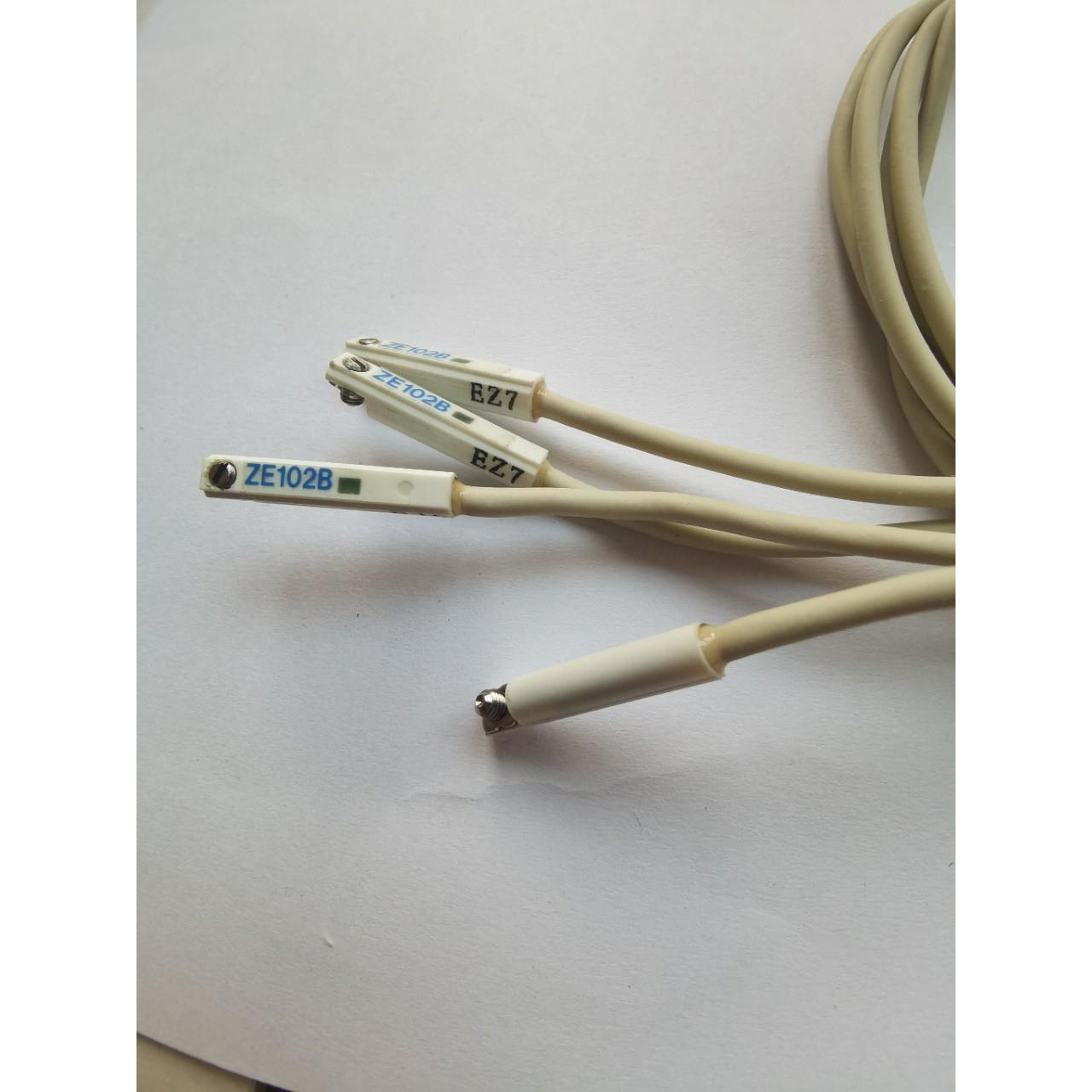 汽缸磁性开关小金井ZE102B