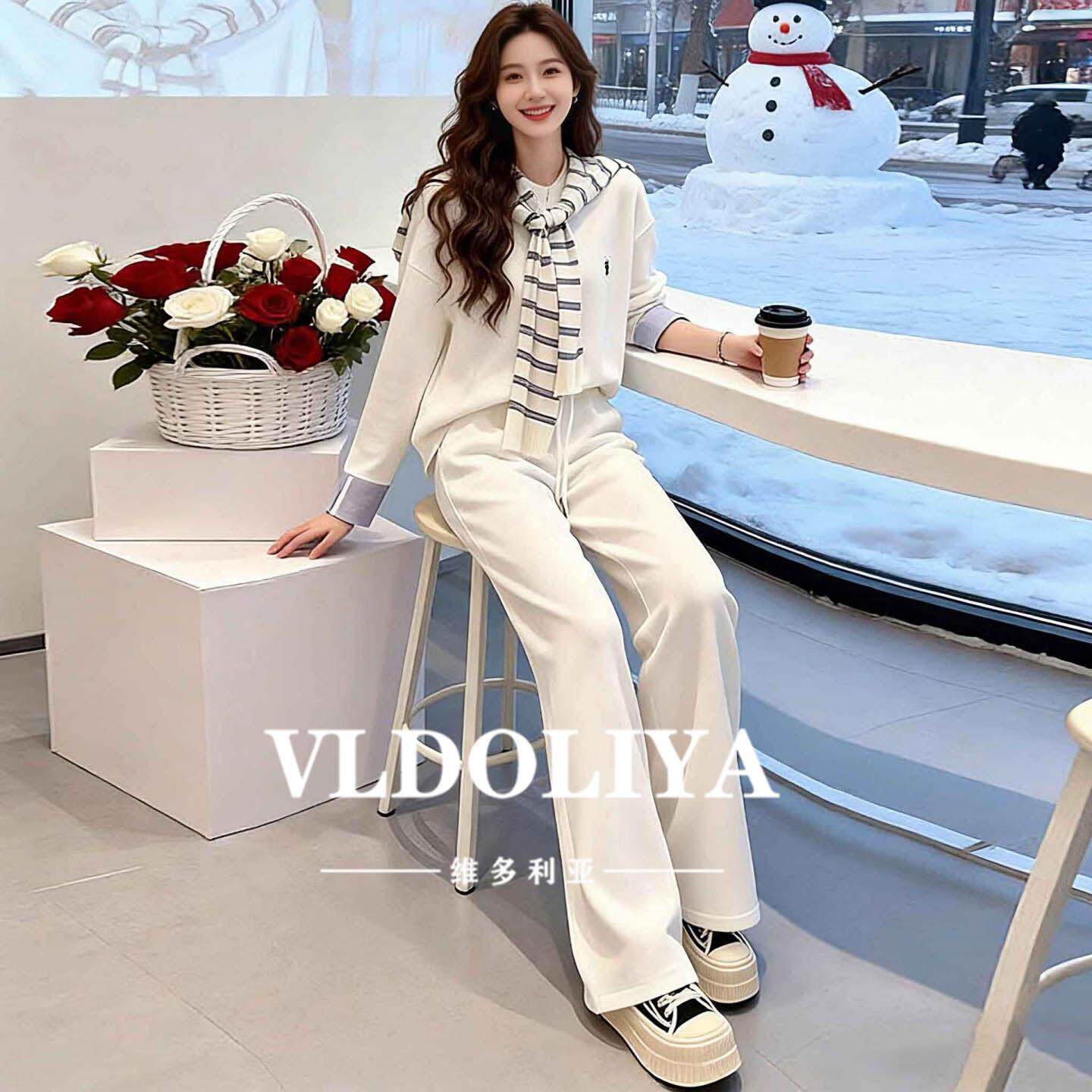VLDOLIYA维多利亚休闲套装女2026春新款条纹披肩上衣阔腿裤三件套
