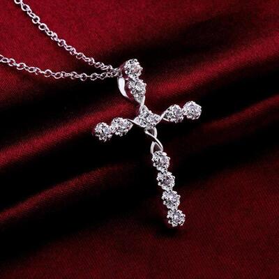 Fashion Crystal Cross Pendant Necklace Exquisite Zircon Silv